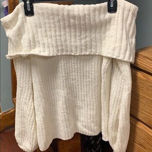 Never been worn strapless long sleeve sweater!!